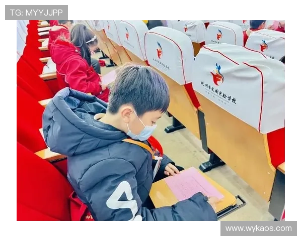 聚焦体育青少年赛场点燃拼搏激情共筑未来梦想新篇章奋进时代荣光 - 副本 - 副本 (4)