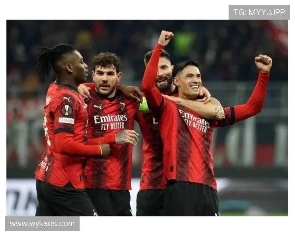 意甲争冠与保级双线升温本轮焦点对决与豪门状态全解析 意甲争冠与保级双线升温本轮焦点对决与豪门状态全解析